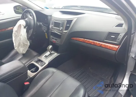 2012 Subaru Outback 3.6R Limited z USA, uszkodzony, nr VIN 4S4BRDJCXC2202427